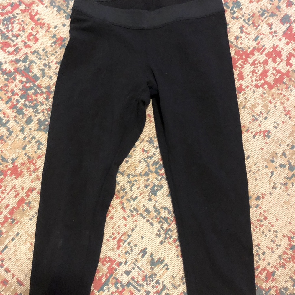 Lulu lemon 3/4 length tights with zippers sheer fabric at calf’s